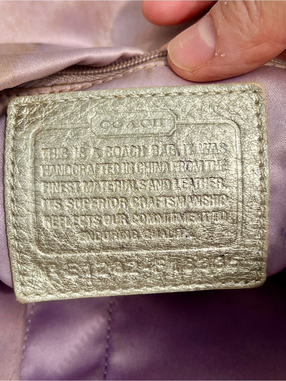 Authentic Coach Large Tote Patchwork Signature Canvas Gold Beige y2k Keychains - Picture 11 of 15